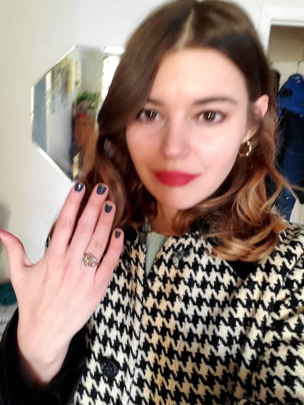 CHRISTIAN DIOR wool & velvet houndstooth coat - Picture 5 of 5